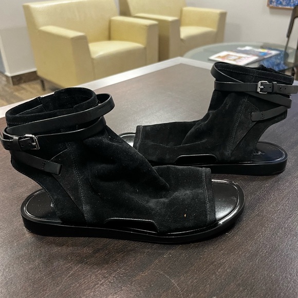 NWT VINCE Suede Gladiator Sandals - Picture 4 of 7